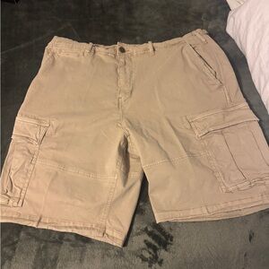 American Eagle Outfitters Beige Cargo Shorts